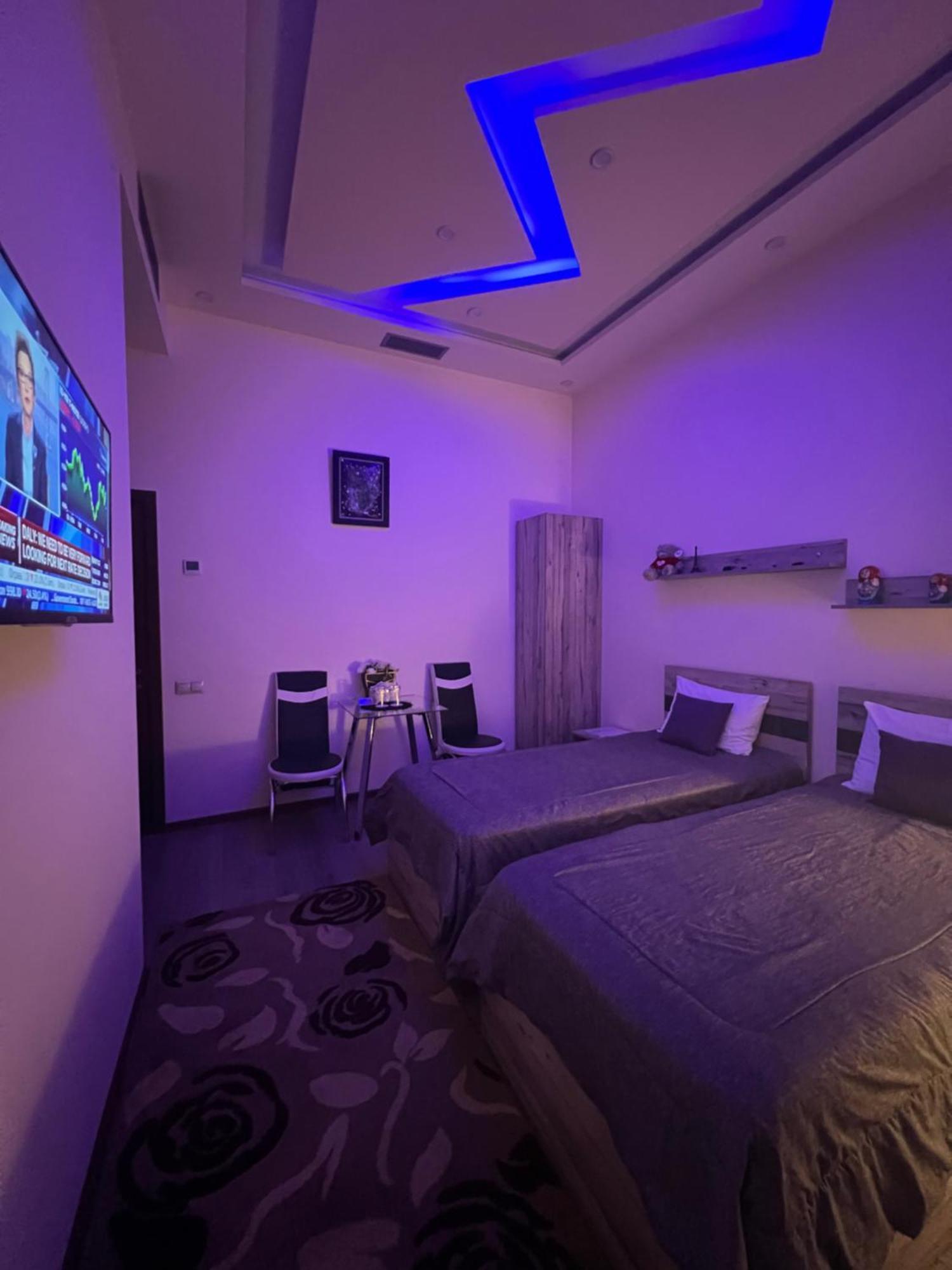 Hotel Fleur เยเรวาน ภายนอก รูปภาพ